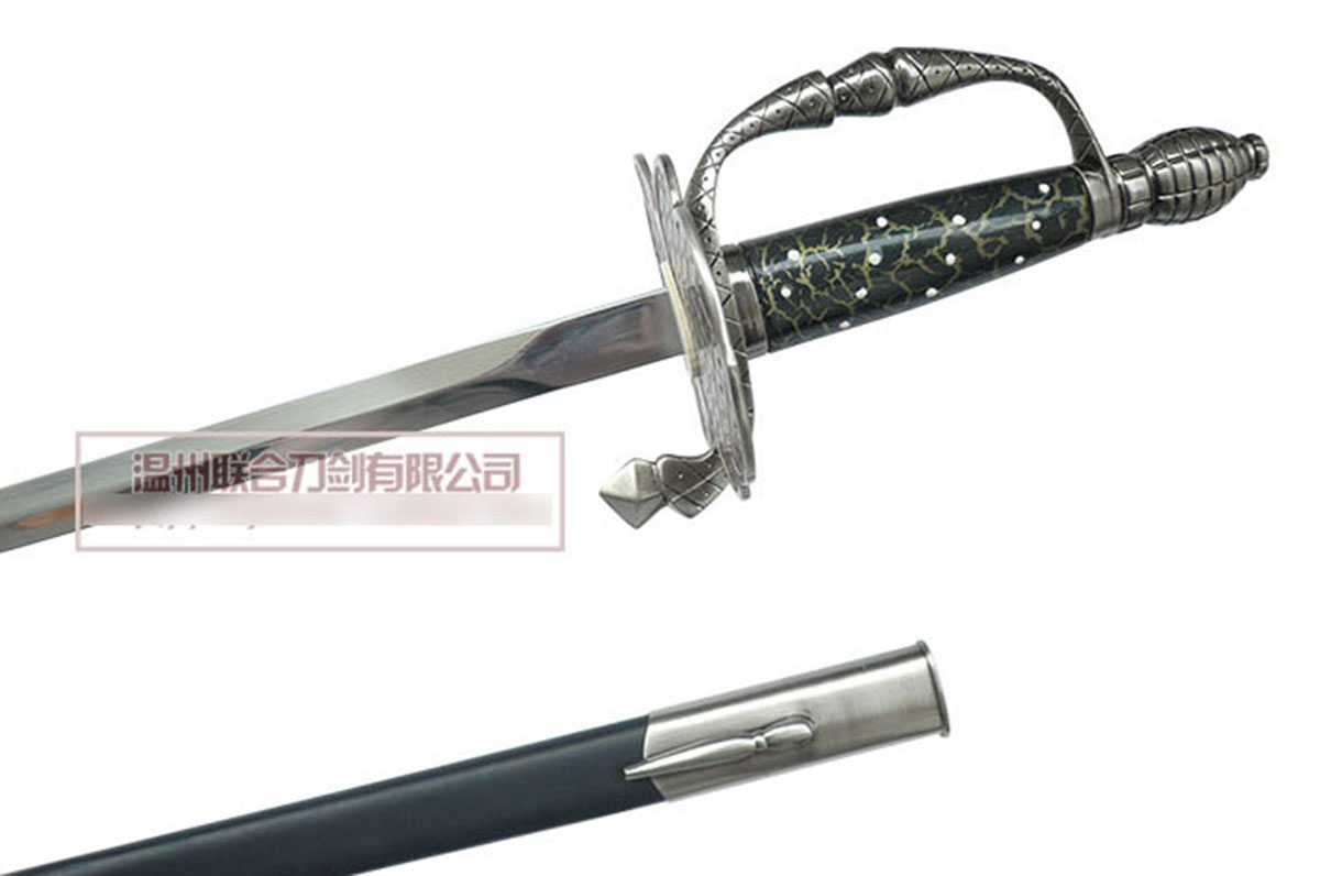 Replica of the sword rapier of Zorro, the Mask of Zorro1200 x 796