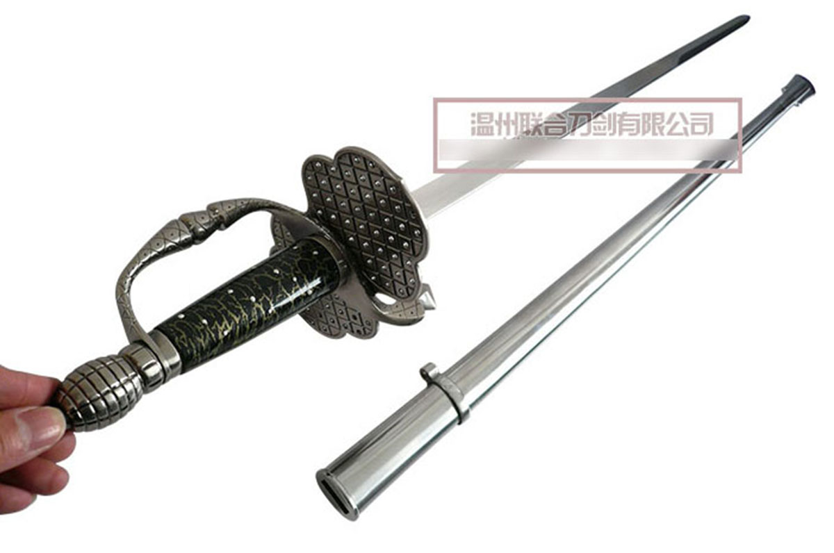 Replica of the sword rapier of Zorro, the Mask of Zorro1200 x 796