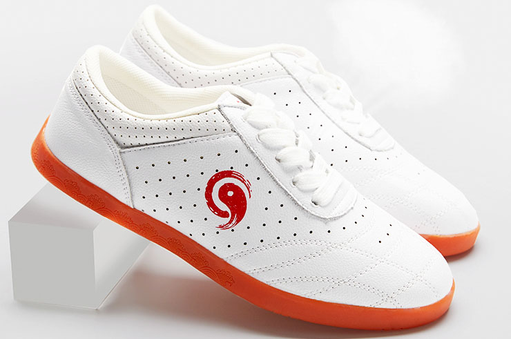 WYX Taiji Shoes, Red Logo