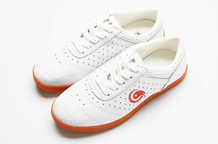 WYX Taiji Shoes, Red Logo