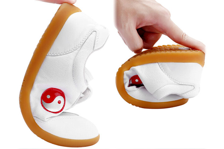 Sapatos Taiji WJT, Yin Yang Vermelho
