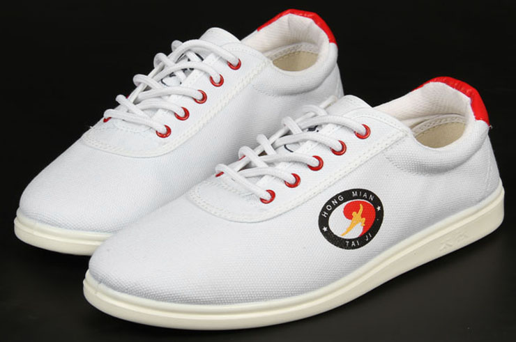 Hong Mian Taiji Shoes, Red Eyelets