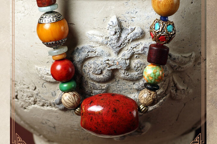 Collier, Style du  Népal