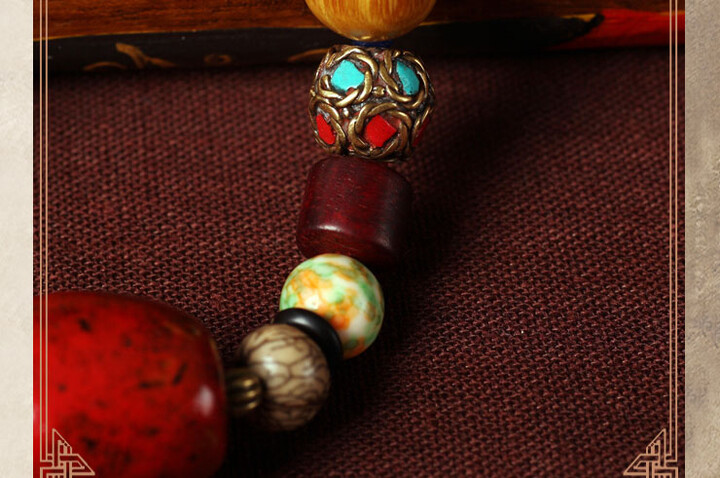 Collier, Style du  Népal