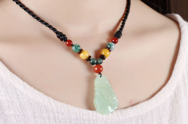Colar Jade 1