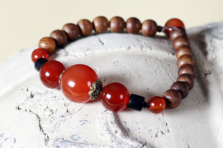 Pulseira, Bodhi 1