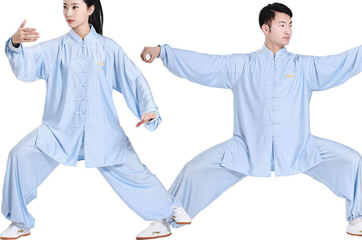 Vestido Taiji LiNing, BiaoYan