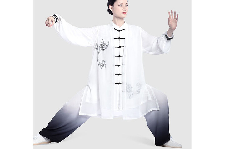Vestido Taiji ZhengFengHua, XiangYun Com Vela