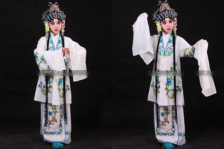 Kid Hua Dan, Chinese Opera