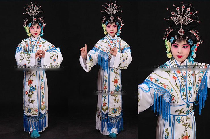 Kid Hua Dan 1, Chinese Opera