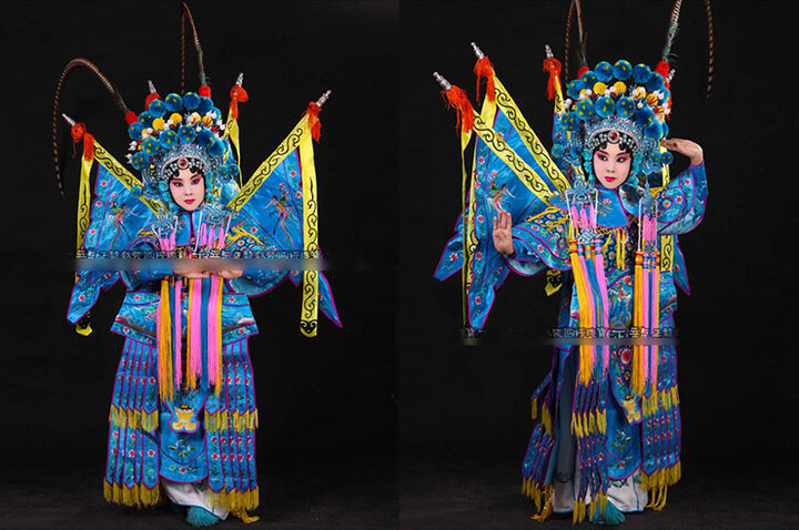 Mu Azevinho Ying, Ópera Chinês