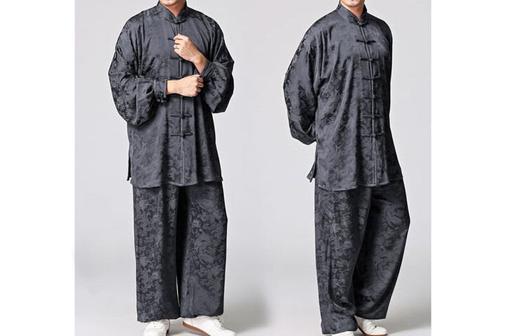 Tenue Tai Chi 15, Guyun