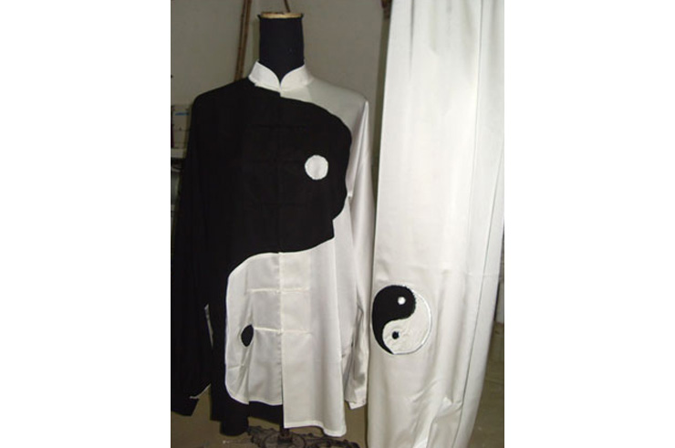 Tai Chi Uniform Embroidered Yin Yang 2