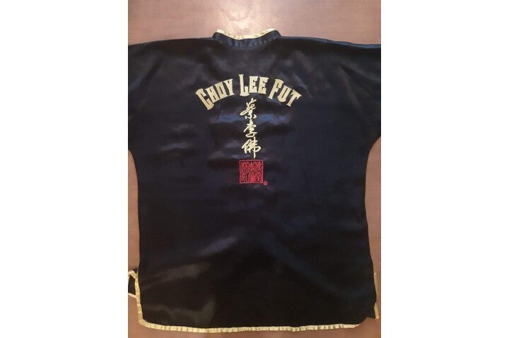 Broderie sur tenue, couleur demander à Nicolas