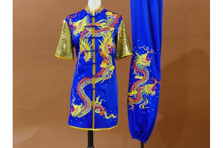 Vestido Bordado, Chang Quan Dragão 8