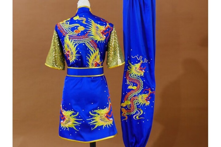 Vestido Bordado, Chang Quan Dragão 8