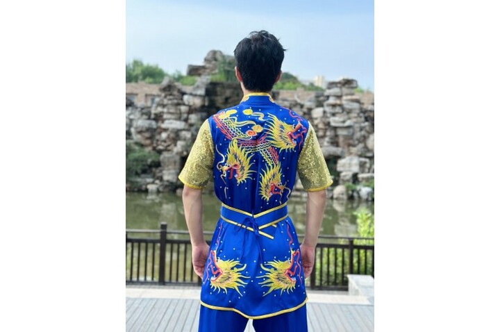 Traje Bordado, Chang Quan Dragón 8
